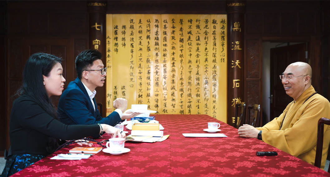 《沈中人‧大學之路》撰序