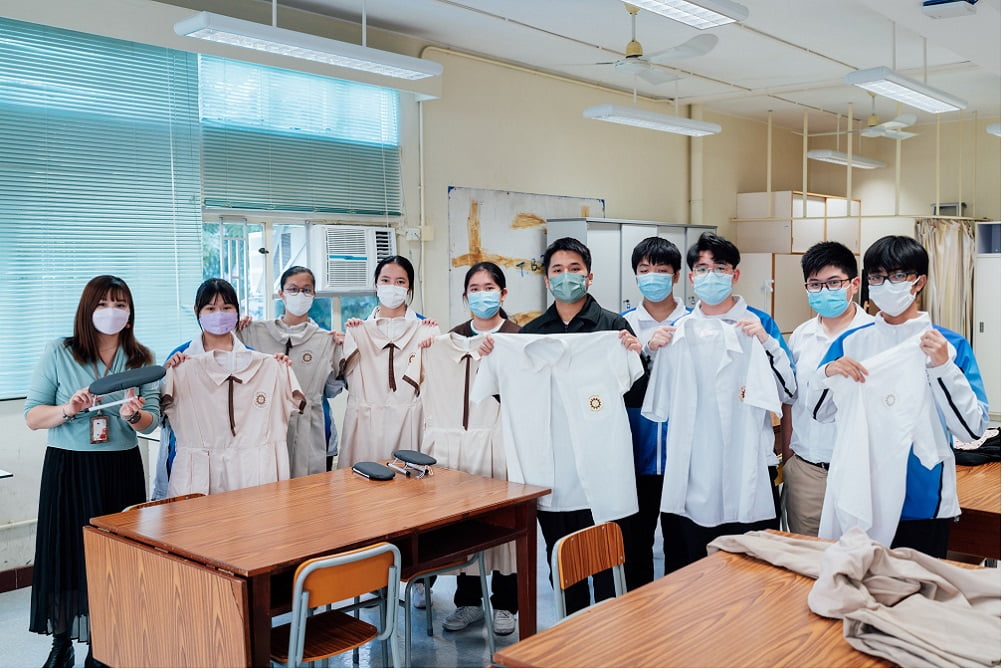 領袖生校服儀容班