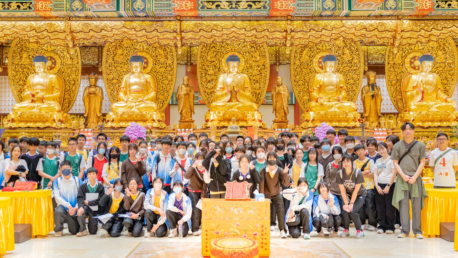 DSC06206-2 全方位學習日|中二 – 參訪寶蓮禪寺及心經簡林