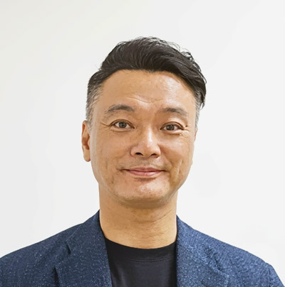 呂錦强先生b